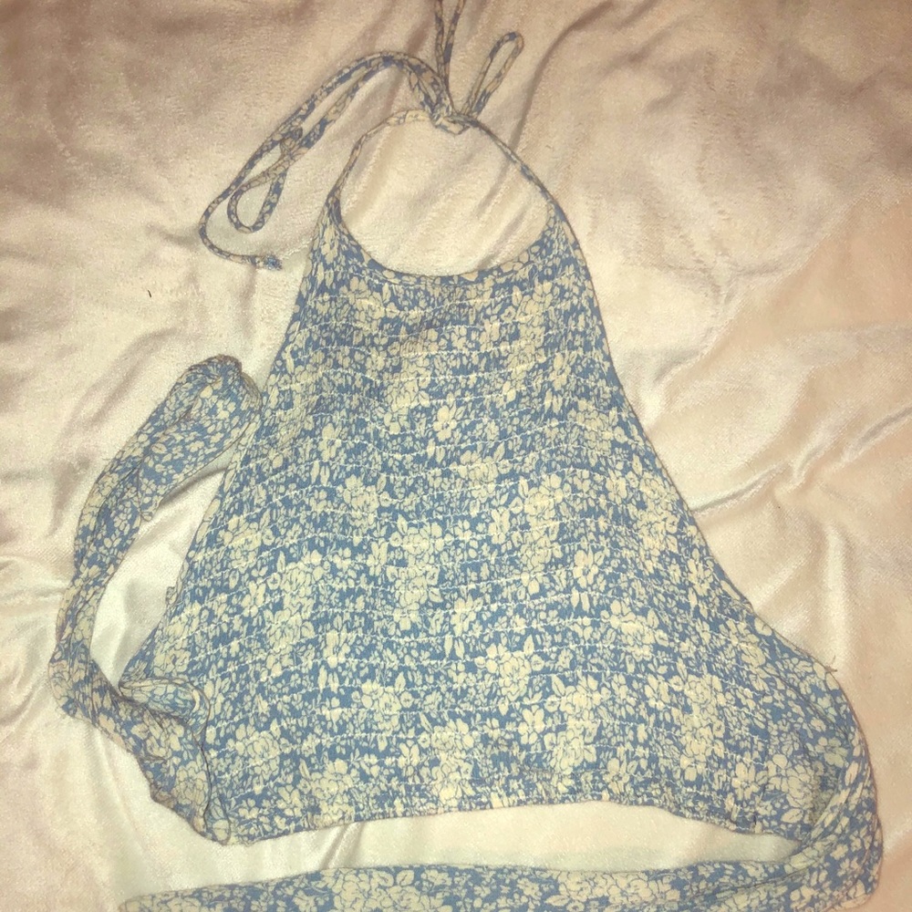 UO tie neck blue Hawaiian crop top